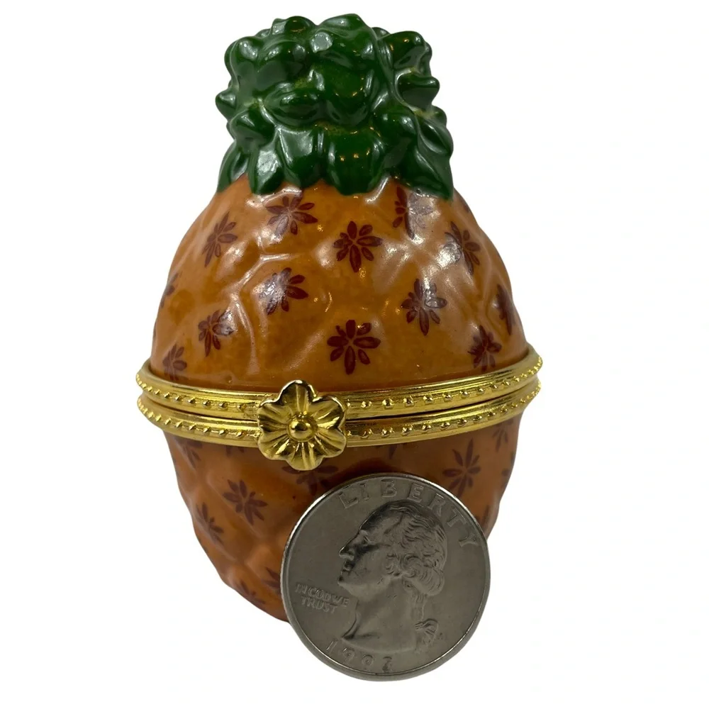 Vintage Limoges Unique Ceramic Pineapple Pill Ring Box Hand Painted Tropical VTG